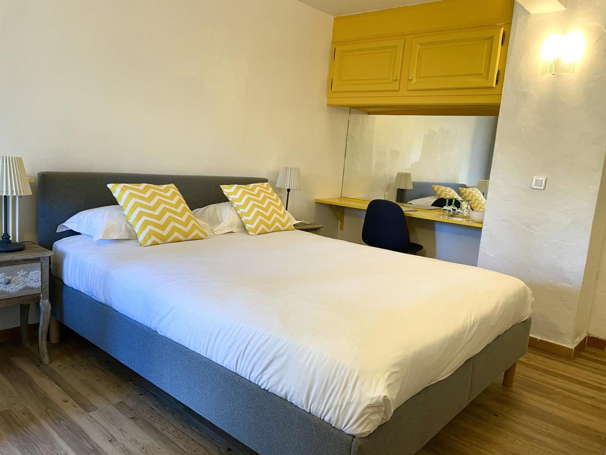 Hotel Jas Neuf Sainte-Maxime Pokój zdjęcie
